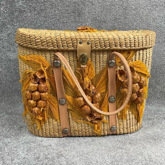 VTG Handmade Ornate Wicker Leather Handles Large Handbag Basket Metal Clasp - Picture 1 of 8